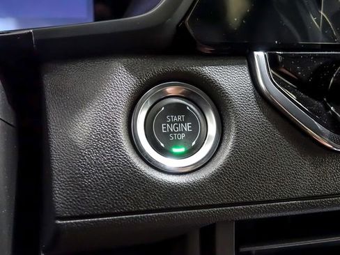 New 2026 Chevrolet Colorado Trail Boss AWD/4WD image 15