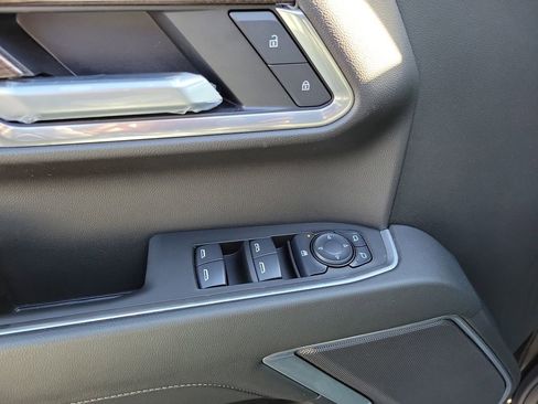 New 2025 Chevrolet Silverado 1500 LT AWD/4WD image 17