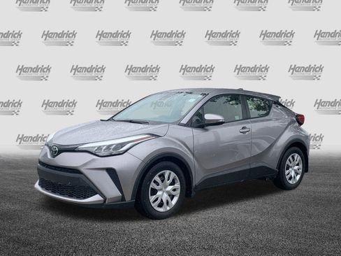 Used 2020 Toyota C-HR LE image 5