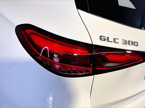 New 2026 Mercedes-Benz GLC 300 4MATIC image 5