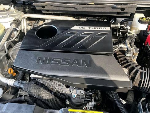 Certified 2023 Nissan Rogue SV image 31