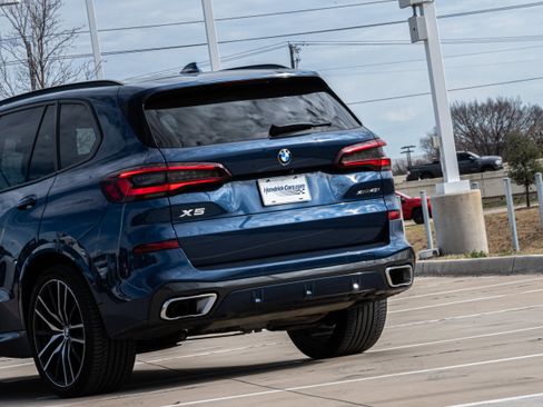 Certified 2023 BMW X5 xDrive40i w/ Executive Package image 6
