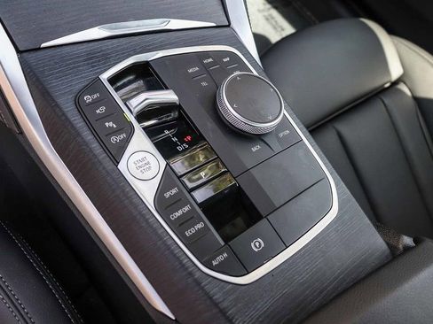 Used 2026 BMW 430i Coupe w/ M Sport Package RWD image 21