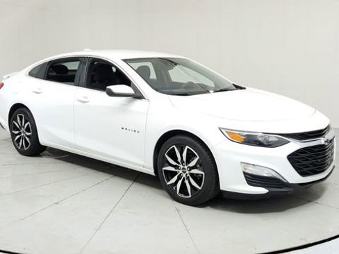 Used 2023 Chevrolet Malibu RS image 7