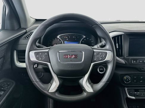 Used 2024 GMC Terrain SLE AWD/4WD image 17