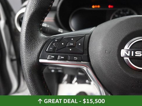 Used 2023 Nissan Versa SR w/ Trunk Package image 33