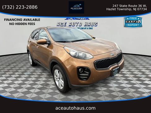 Used 2017 Kia Sportage LX image 1
