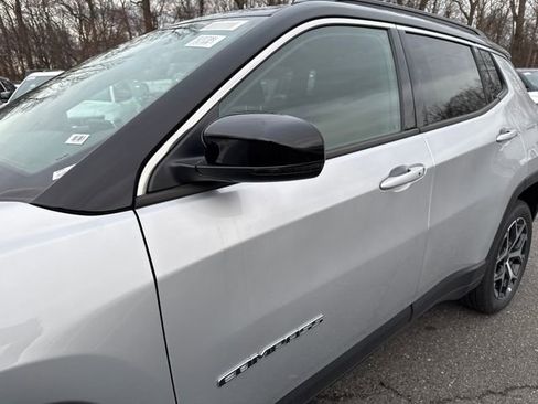 New 2026 Jeep Compass Limited image 3