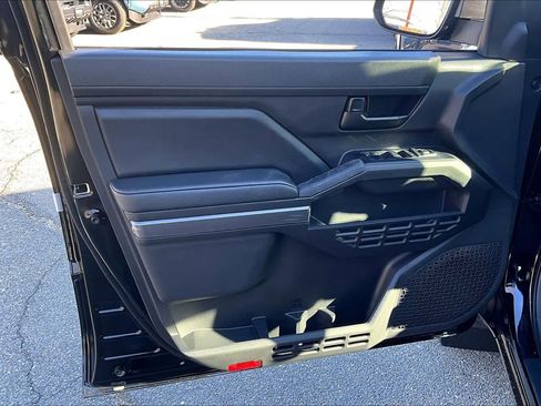New 2026 Toyota Tacoma SR5 RWD image 10