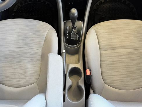 Used 2016 Hyundai Accent SE FWD image 14