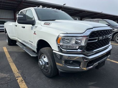 Used 2024 RAM 3500 Big Horn image 2