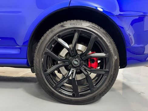 Used 2021 Land Rover Range Rover Sport SVR AWD/4WD image 36