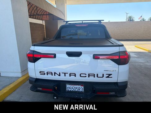 Used 2023 Hyundai Santa Cruz SEL Premium AWD/4WD image 5