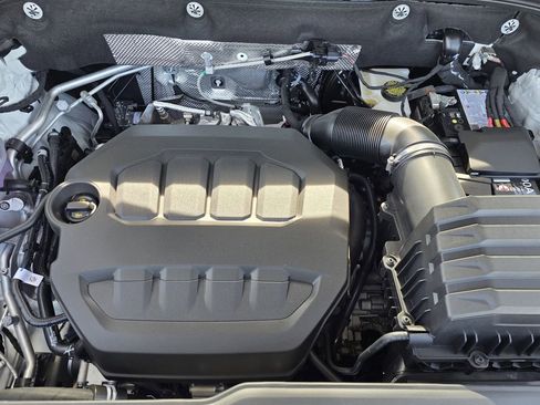 New 2026 Volkswagen Atlas SE FWD image 24