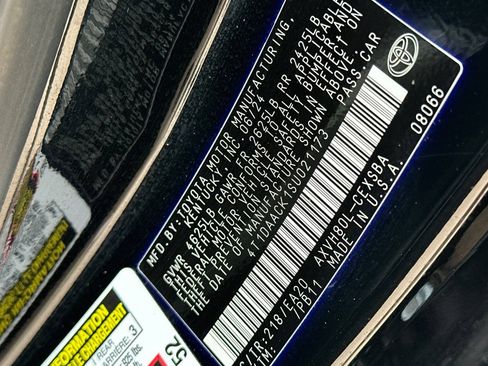 Used 2025 Toyota Camry SE FWD image 26