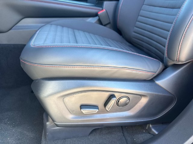 New 2027 Ford Explorer ST-Line w/ ST-Line Street Pack RWD image 22