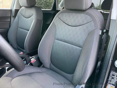 Used 2019 Kia Soul image 9