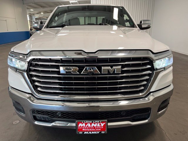 Used 2025 RAM 1500 Laramie AWD/4WD image 8