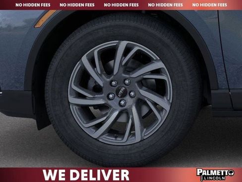 New 2026 Lincoln Corsair Premiere image 19