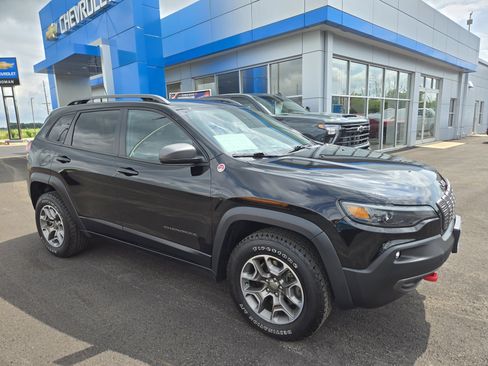 Used 2021 Jeep Cherokee Trailhawk AWD/4WD image 7