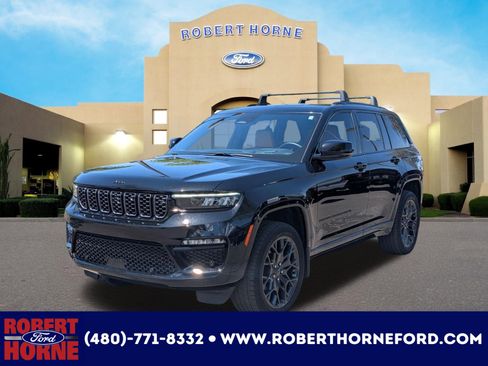 Used 2025 Jeep Grand Cherokee Summit AWD/4WD image 1