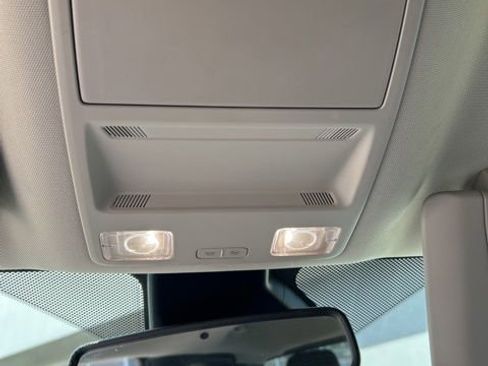 Used 2019 Ford Ranger XLT w/ Equipment Group 302A Luxury AWD/4WD image 23