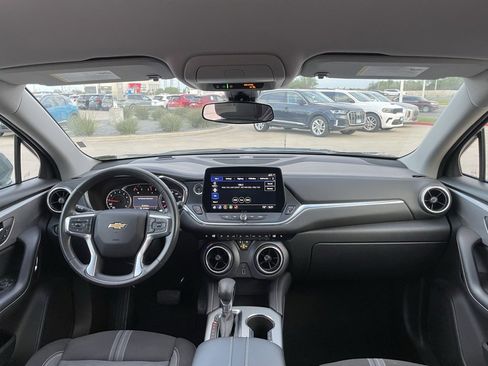 Used 2024 Chevrolet Blazer LT image 11