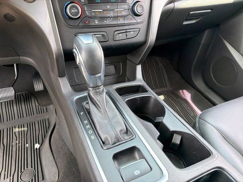 Used 2019 Ford Escape SEL FWD image 15