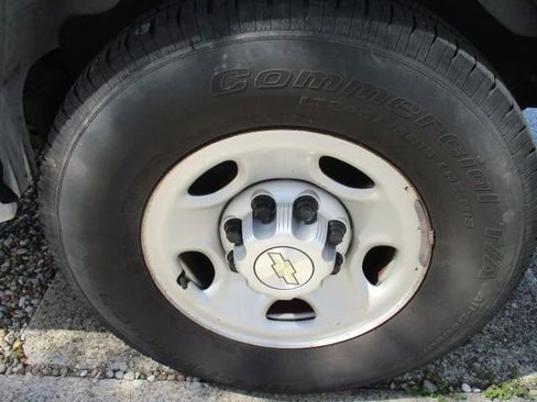 Used 2020 Chevrolet Express 2500 w/ Driver Convenience Package image 26