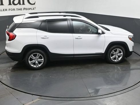 Used 2018 GMC Terrain SLE w/ Driver Convenience Package FWD image 39