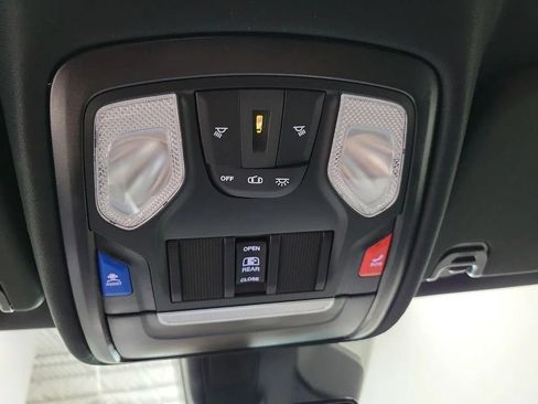 New 2026 RAM 1500 Big Horn AWD/4WD image 15