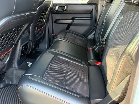 Used 2022 Ford Bronco Raptor AWD/4WD image 32