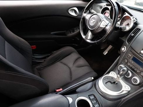 Used 2016 Nissan 370Z 2dr Coupe Automatic Sport image 17