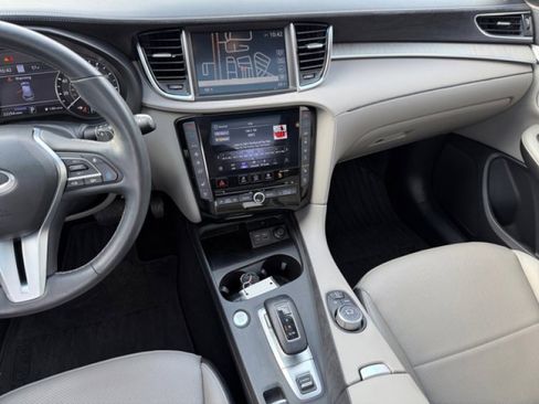 Certified 2023 INFINITI QX50 Sensory image 14