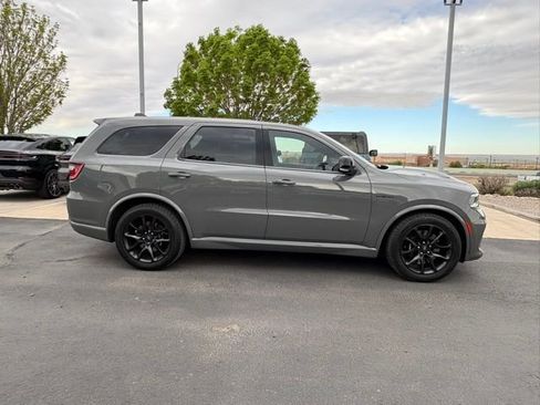 Used 2022 Dodge Durango R/T w/ Tow 'N Go Package AWD/4WD image 8