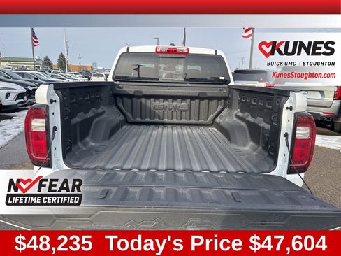 New 2026 GMC Canyon AT4 AWD/4WD image 20