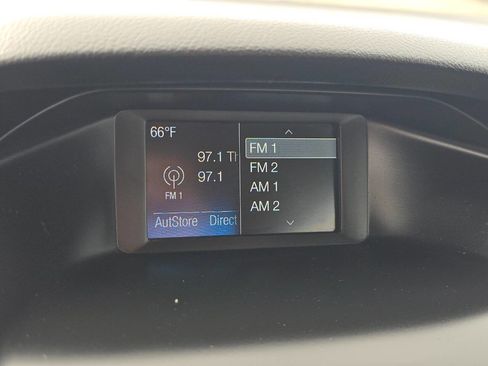 Used 2018 Ford Focus SE image 30