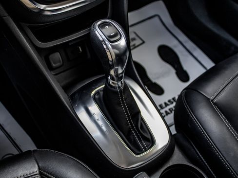 Used 2015 Buick Encore Leather image 29