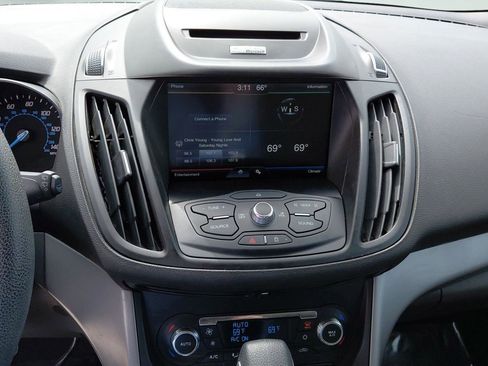 Used 2015 Ford Escape SE w/ Equipment Group 201A AWD/4WD image 31