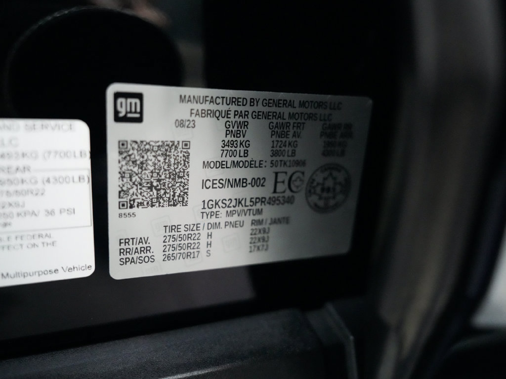 Used 2023 GMC Yukon XL Denali w/ Advanced Technology Package AWD/4WD image 15