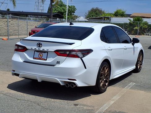 Certified 2023 Toyota Camry SE w/ Convenience Package AWD/4WD image 6