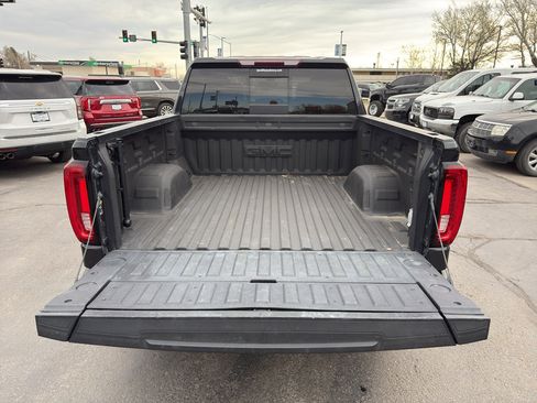 Used 2020 GMC Sierra 1500 SLT image 12