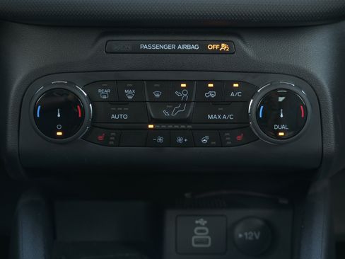 Used 2024 Ford Bronco Sport Outer Banks w/ Tech Package AWD/4WD image 14