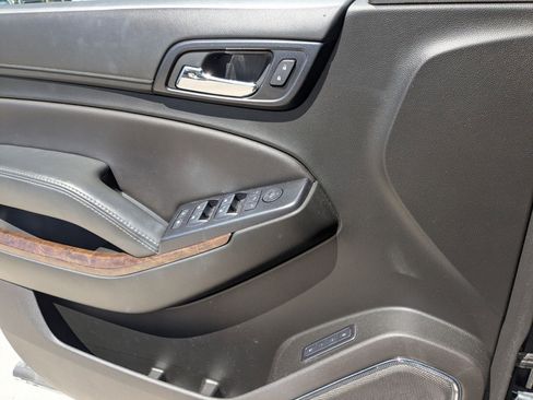 Used 2019 Chevrolet Tahoe LT w/ Texas Edition Package image 12