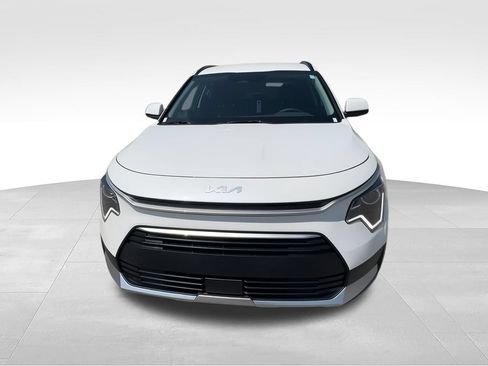New 2026 Kia Niro EX FWD image 3