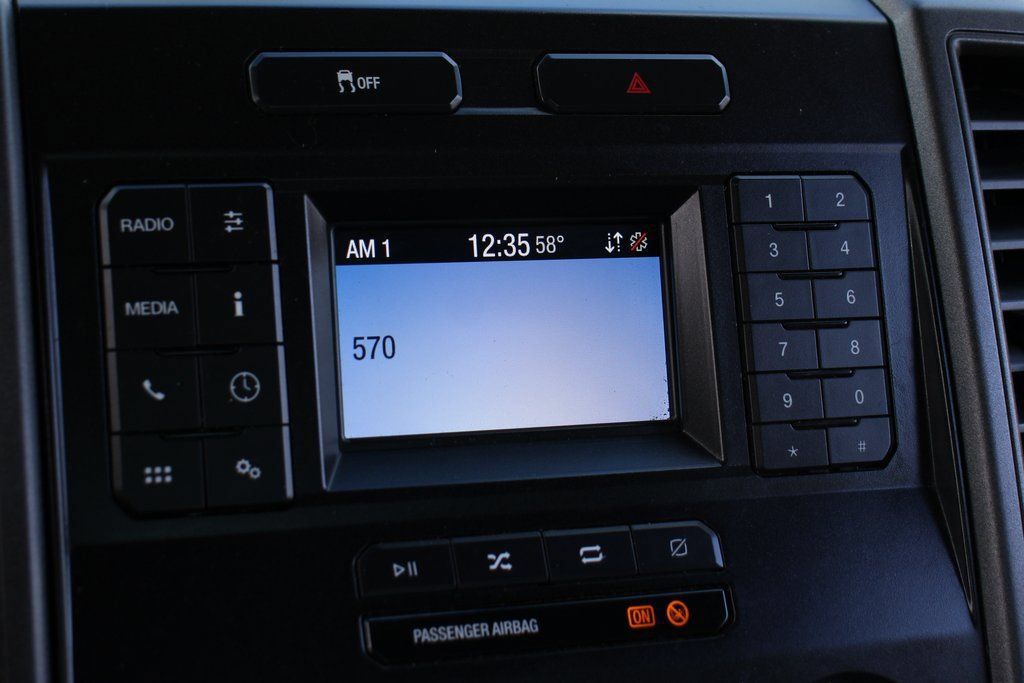 Used 2022 Ford F250 XL w/ Power Equipment Group RWD image 29