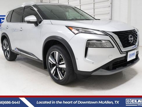 Used 2023 Nissan Rogue SL w/ SL Premium Package FWD image 3