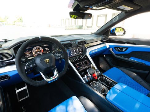 Used 2019 Lamborghini Urus AWD/4WD image 90