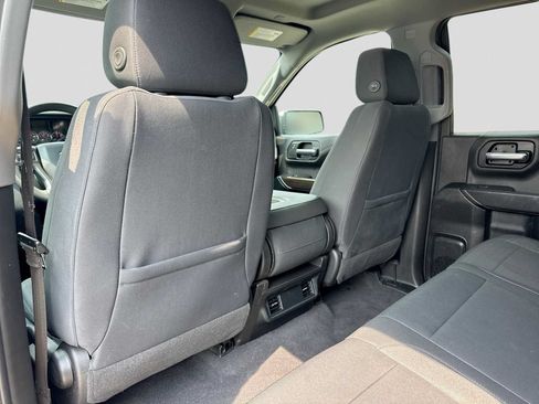 Used 2020 Chevrolet Silverado 1500 LT AWD/4WD image 17