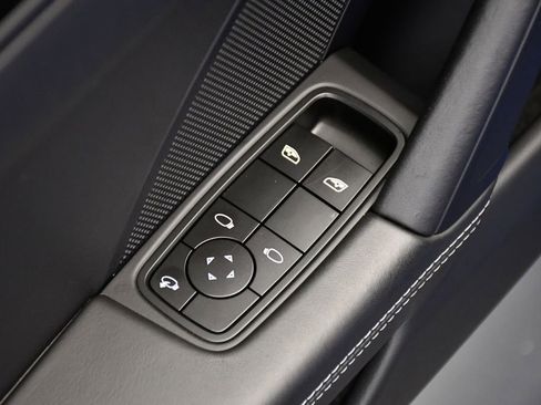 Used 2024 Porsche 911 Carrera T image 38